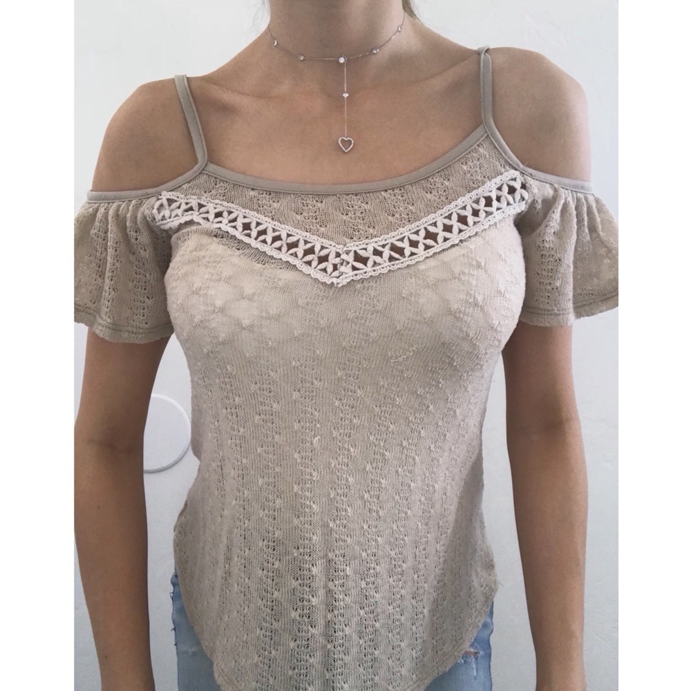 Soft cream Tan detailed top